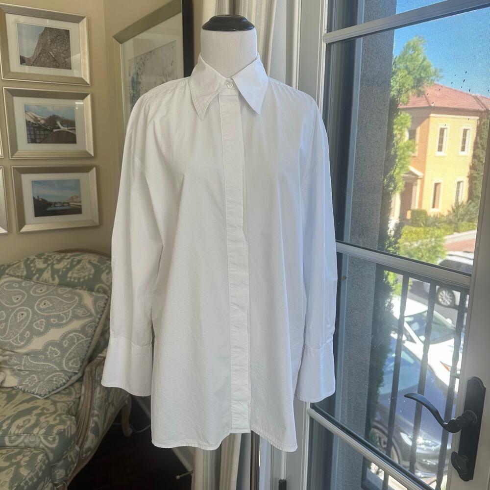 Banana Republic Monogram Women's White Business Button Up 100% Cotton Size S